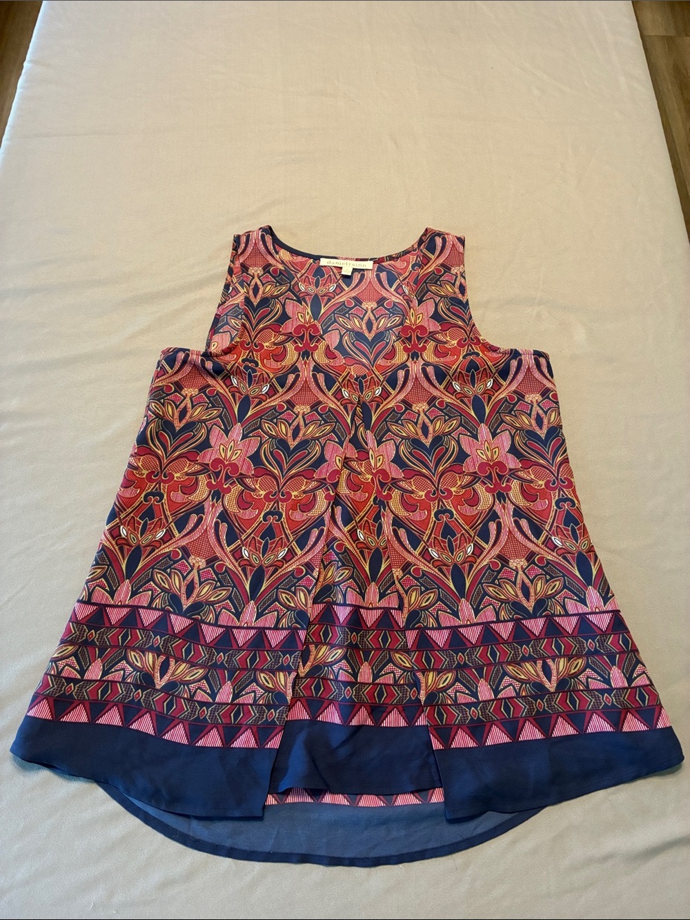 Daniel Rainn Pink & Navy Floral Sleeveless Tunic